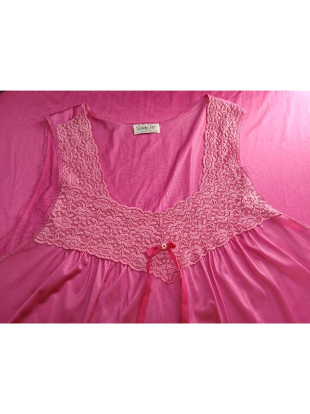 Vintage Vanity Fair Bright Pink Sleeveless Nightgown Size XXXL Lace Bodice Bow - Picture 8 of 10
